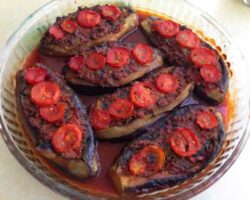 Karnıyarık Tarifi | Pratik yemek tarifleri, resimli, kolay.