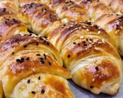 Katmer Poğaça Tarifi – Pratik Yemek Tarifleri