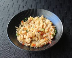 Ton Balıklı Pilav Tarifi – Size Yemek Tarifleri