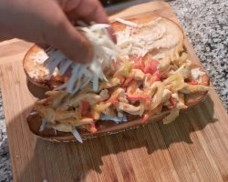 Barbekü Soslu Tavuklu Sandviç Tarifi