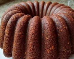 Meğer hep yanlış pişirmişiz… Kek pişirirken dağılmasını önleyen 24 yıllık pastacı sırrı