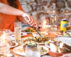 Dünyanın Farklı Coğrafyalarındaki Birbirinden İlginç 10 Sofra Kuralı