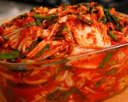 Korelilerin vazgeçilmez yemeği Kimchi nasıl yapılır?
