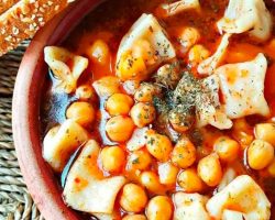 Yüksük çorbasının yanına ne gider? Hangi yemek, tatlı ve yiyecekler yakışır?