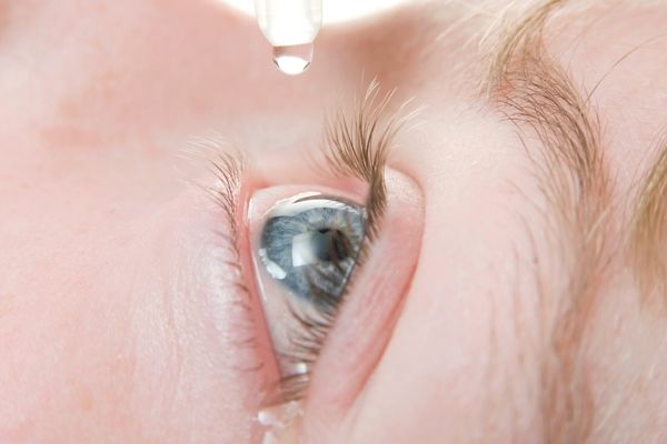 göz damlası kullanmak orucu bozar mı