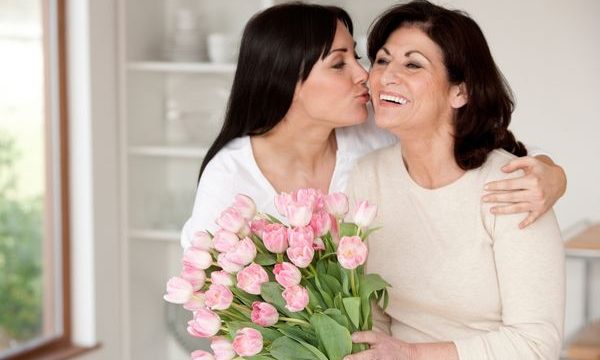 Anneler Günü Hediyeleri: Anneye Özel En İyi Fikirler