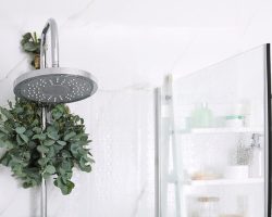 Oruçluyken Banyo Yapılır Mı? Duş Almak Orucu Bozar Mı?