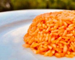 Domatesli Salma Pilav Tarifi