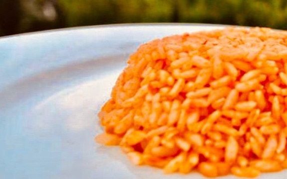 Domatesli Salma Pilav Tarifi