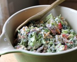 Brokoli Salatası Tarifi