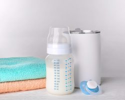 Devam Sütü Nedir? Isıtılır Mı? Ne Zaman, Kaç Yaşına Kadar Verilir?