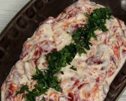 Yoğurtlu Köz Biber Salatası Tarifi