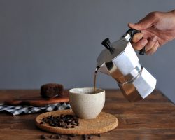 Moka Pot Nedir, Nasıl Kullanılır? Kahve Nasıl Yapılır?
