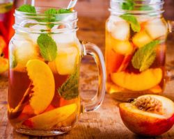 10 dakikada şeftali kompostosu tarifi nasıl hazırlanır?