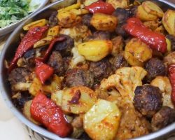 Firinda Karnabahar ve Patatesli Köfte tarifi I Firin yemekleri