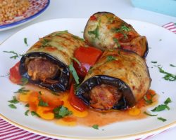 Köfteli Patlıcan Sarma Tarifi | Nasıl Yapılır?