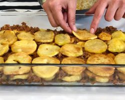 ANA YEMEKTE BİR VAZGEÇİLMEZ🏆YOK BÖYLE LEZZETLİ BİR  FIRIN YEMEĞİ✅FIRINDA PATATES OTURTMA👌