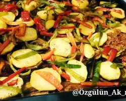 OTURTMA DENİLİNCE BU TARİF AKLINIZA GELECEK(Patlıcan Patates Oturtma Tarifi) Fırın Yemekleri Yemek