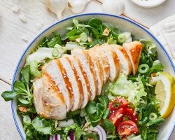 Tavuklu salata tarifi: Tavuklu salata nasıl yapılır?