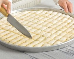 Baklava hamuru tarifi: Baklava hamuru nasıl yapılır?