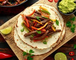 Etli fajita tarifi: Etli fajita nasıl yapılır?