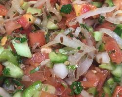 Keten Tohumlu Çoban Salatası Tarifi