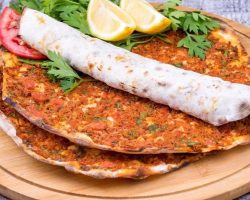 MasterChef lahmacun tarifi! En lezzetli lahmacun nasıl yapılır? Lahmacun malzemeleri nelerdir?