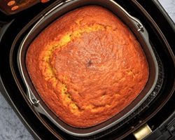 Hem pratik hem lezzetli: Airfryer’da kek tarifi